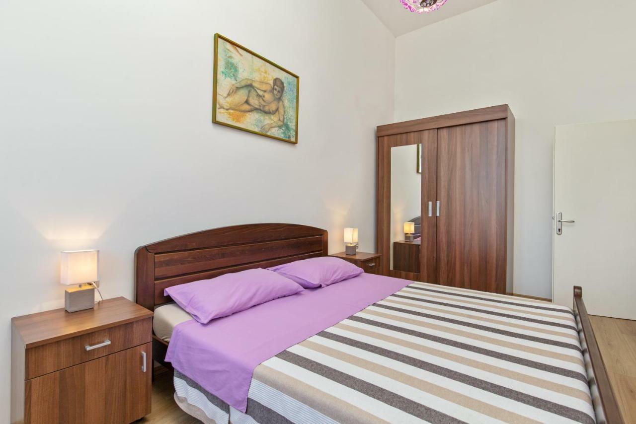 Apartment Mia Rijeka Exterior photo